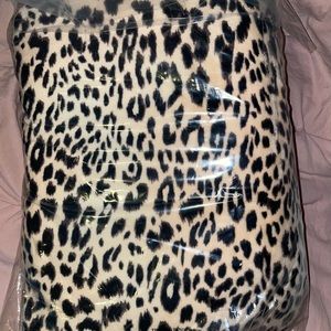 REDUCED!!! New. Never used   In package. Victoria Secret Throw